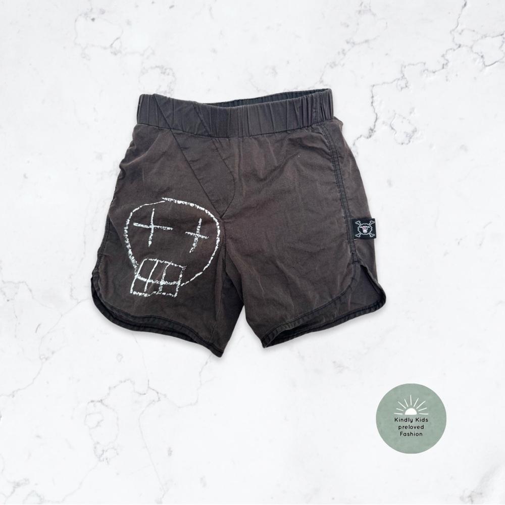 Nununu | size 12-18m skulls board shorts
